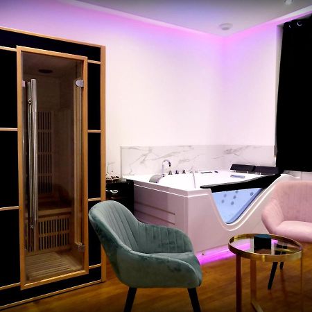 Le Venus - Appartement Spa Privatif Balneo Sauna Dijon Eksteriør billede